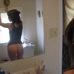 mirror shot ass selfie